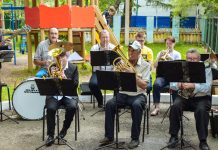 Духовой оркестр  города Свободный приглашает музыкантов и желающих научиться играть