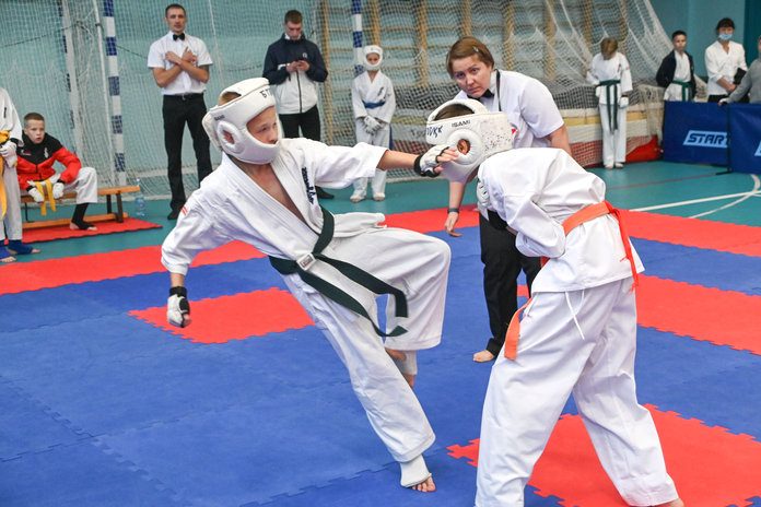 Чемпионат Приамурья по киокусинкай карате завершился многочисленными победами свободненцев