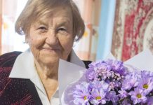 Жительницу свободненского села Малый Эргель поздравили с 90-летием