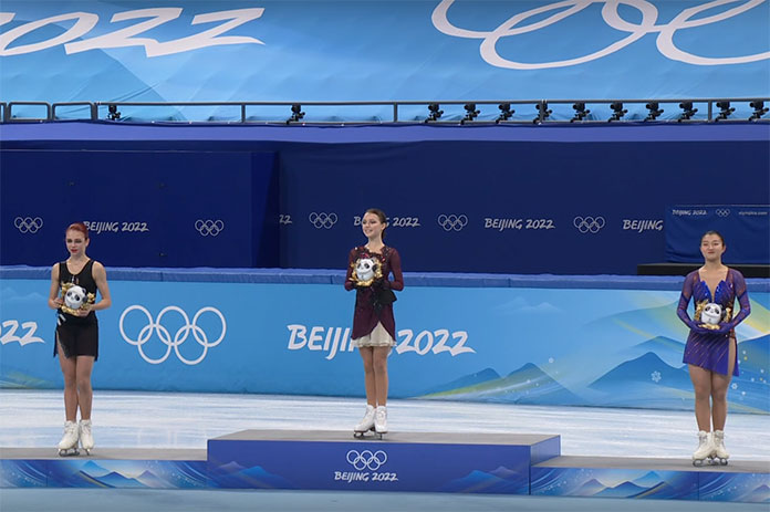 Фигуристка Анна Щербакова завоевала золото Олимпиады