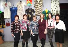 Наряды советских модниц вызвали восторг у посетителей выставки в Свободном
