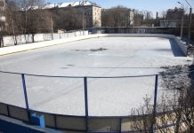 Будет ли сохранён хоккейный корт при реконструкции стадиона «Торпедо» в микрорайоне Свободного