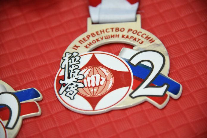 Свободненские дебютантки привезли с чемпионата по карате в Москве «серебро» и «бронзу»