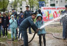 Праздник  «Безопасное детство» провели в Свободном для маленьких жителей микрорайона Суражевка