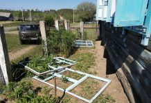 Жилой дом в селе Свободненского района сильно пострадал от удара молнии