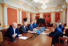 Губернатор Василий Орлов встретился с новым руководством ведущих энергетических компаний Приамурья и Дальнего Востока