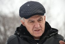 Гидролог Юрий Мудрак: «Свободненцам придётся повременить с подлёдной рыбалкой на Зее»