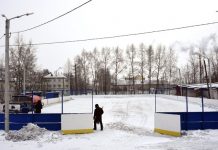 Юные хоккеисты клуба «Сокол» в Свободном остались без тренера