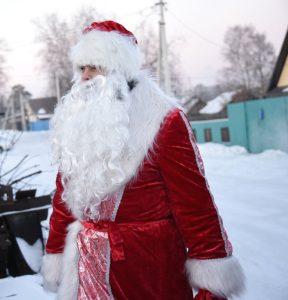 Свободненцев приглашают стать участниками новогодней акции «Дед Мороз в каждый дом!»