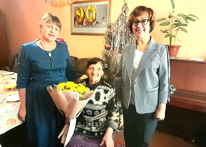 Оптимизм и активность помогают 90-летней сельчанке из Свободненского района не замечать возраста