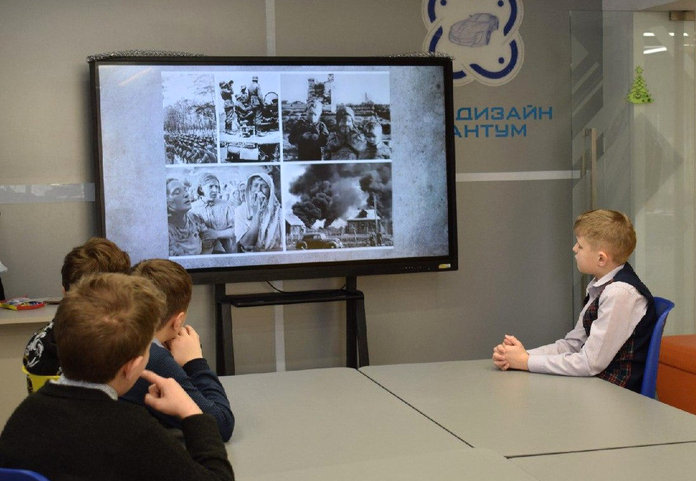 Больше 250 школьников из Свободного и сёл района увидели фильм «Африка» о блокаде Ленинграда
