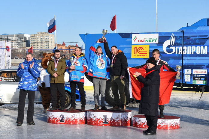 Первые российско-китайские автогонки завершились на пограничной реке Амур