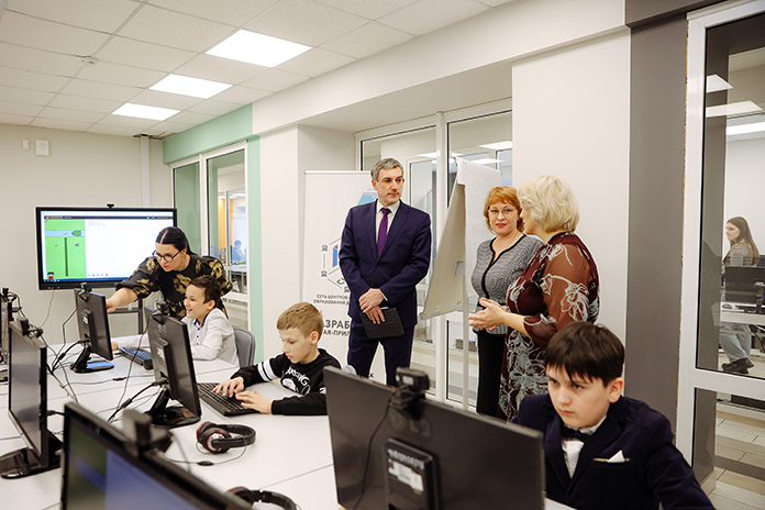 Губернатор Василий Орлов: «Система образования в Приамурье развивается достаточно интенсивно»