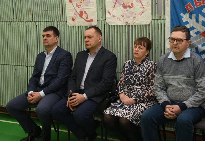 В школе посёлка Юхта Свободненского района открыли «Парту Героя»