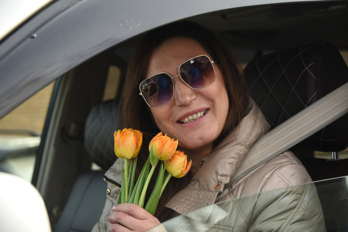 Свободный присоединился к традиционной в Приамурье акции «Цветы для автоледи»