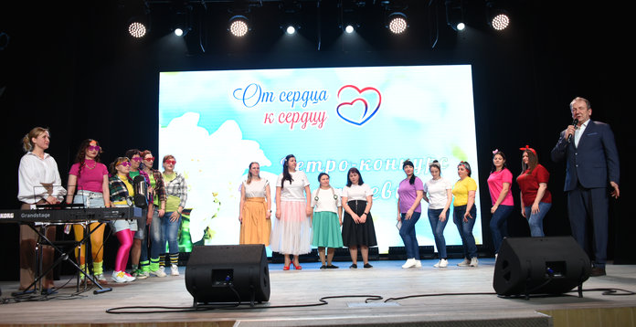 Участницами ретро-конкурса «А ну-ка, девушки!» в Свободном стали мамы детей-инвалидов