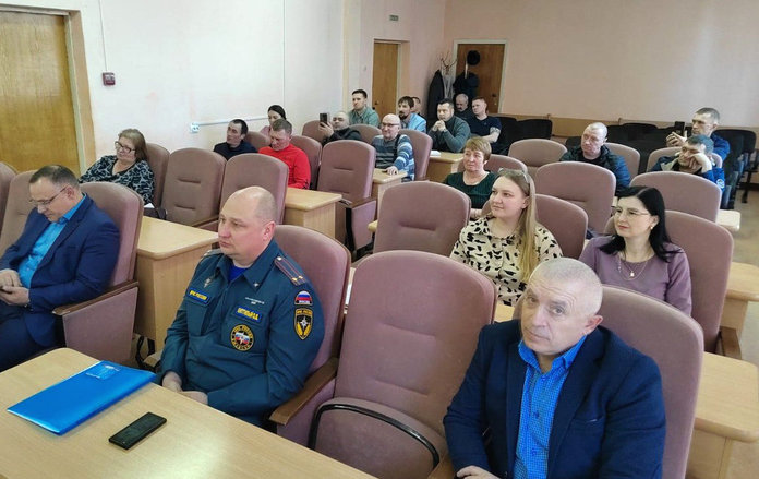 На совещании в администрации Свободненского района обсудили готовность к весенне-полевым работам