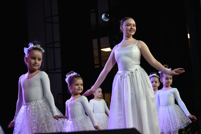 Отчётный концерт ансамбля «Ангажемент» в Свободном стал настоящим праздником танца