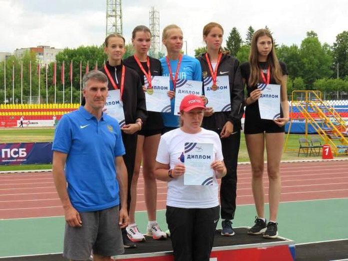 Юная легкоатлетка из Свободного завоевала «бронзу» на первенстве России!
