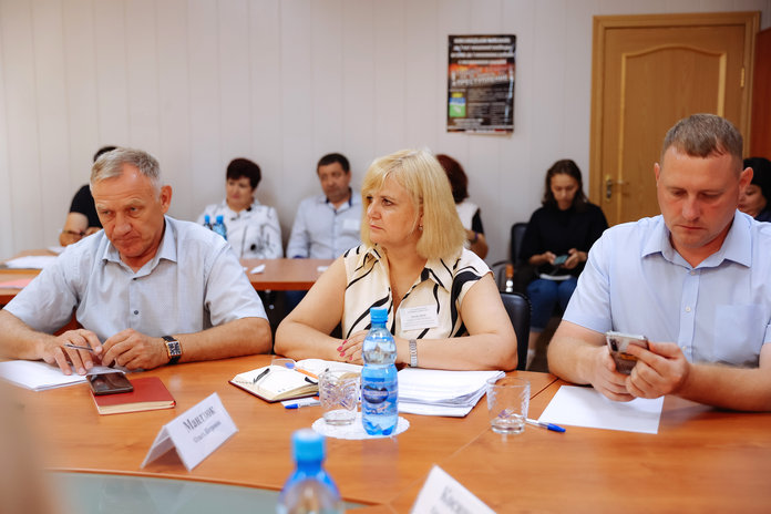 Губернатор Василий Орлов: «Работа штабов помощи семьям участников СВО – важная»