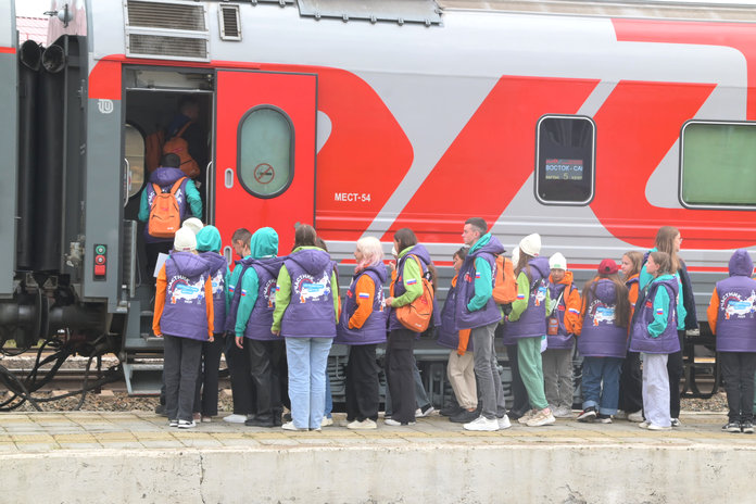 Школьный поезд «Большая перемена» сделал неожиданную остановку в Свободном