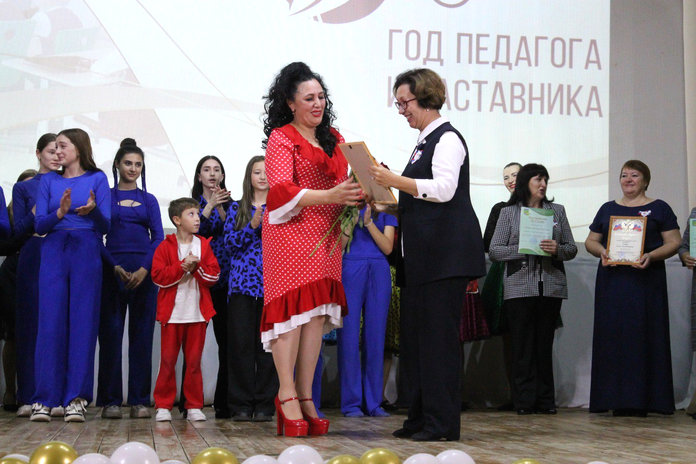 В Свободненском районе поздравили работников образования