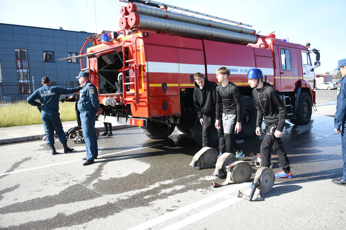 «Учения» для старшеклассников Свободного прошли на базе пожарной части в микрорайоне Алексеевский