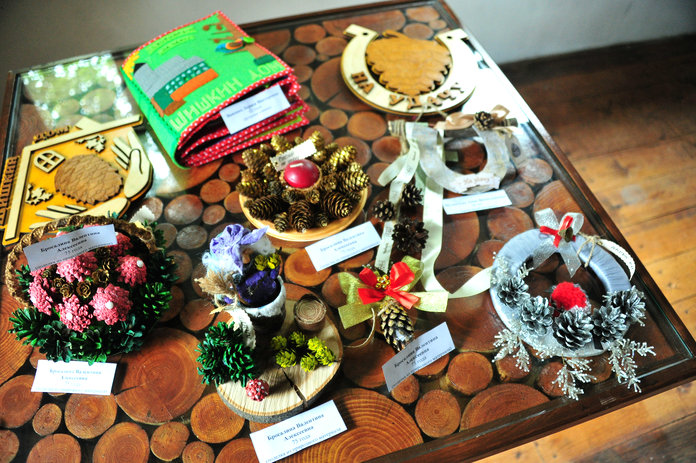 «Шишкин дом» на экотропе в Свободном украсят «Сувениры на удачу» от местных мастеров