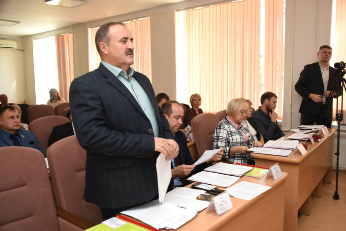 Депутаты нового созыва в Свободном провели первую «рабочую» сессию