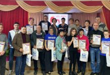 Секретарь «Единой России» наградил волонтёров Свободненского района за помощь фронту