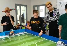Свободненские школьники заняли 1-е и 3-е места в областных соревнованиях «Управляемый робофутбол»