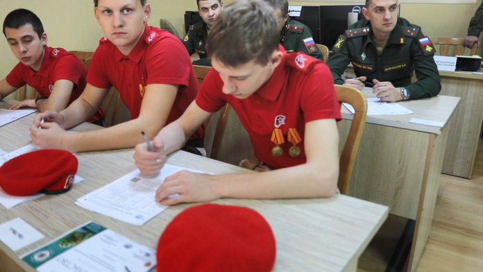 «Географический диктант» в Приамурье написали военнослужащие Восточного военного округа и курсанты ДВОКУ