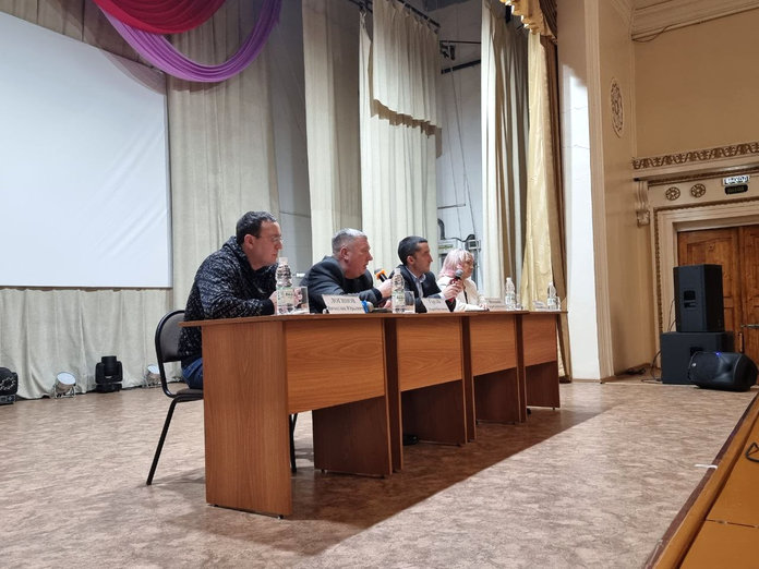 Депутат Госдумы Андрей Гурулев на встрече с амурчанами: «Сейчас не стоит ожидать второй волны мобилизации»