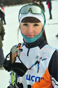 На открытии зимнего сезона в Свободном лыжники стрелой летели к финишу