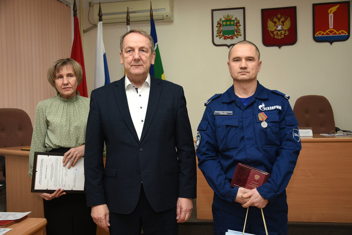 Жителю Свободного Сергею Юдину от имени президента РФ вручили боевую медаль «За храбрость»