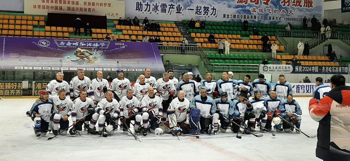 Хоккеисты области активно готовятся к международному турниру между Благовещенском и Хэйхэ на льду Амура