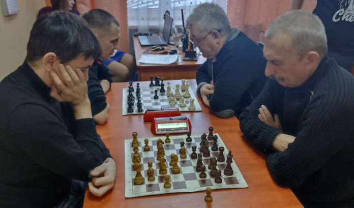 Шахматист Мирослав Мршевич из Свободного стал золотым победителем новогоднего турнира в Белогорске