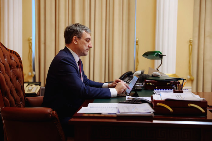Губернатор Василий Орлов поделился опытом Приамурья в организации поддержки участников СВО и их семей