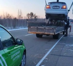 Без помощи «Дорожного патруля» люди могли замёрзнуть в заглохшей машине на трассе «Амур»