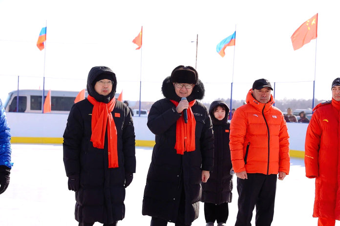 Федеральный министр высоко оценил международные зимние игры на пограничной реке Амур