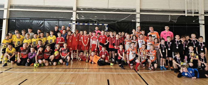 Свободненская команда «Метеор» стала вице-чемпионом области по мини-футболу