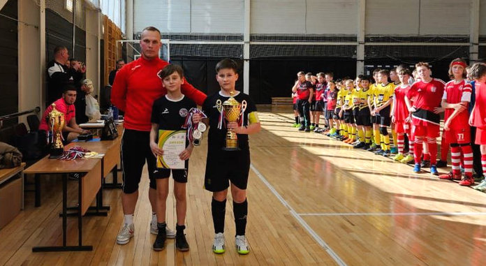 Свободненская команда «Метеор» стала вице-чемпионом области по мини-футболу