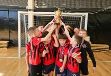 Свободненская команда «Метеор» вновь вошла в тройку сильнейших первенства области по мини-футболу