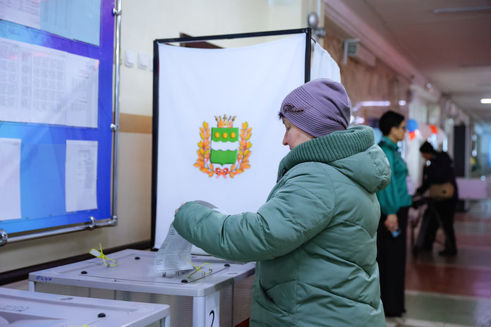 Долг и почётная миссия каждого гражданина: амурчане активно участвуют в выборах Президента