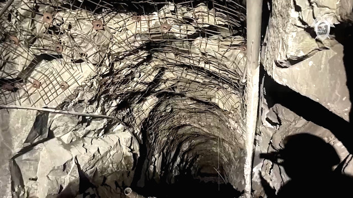 В Амурской области возбуждено уголовное дело по факту обрушения породы в шахте рудника