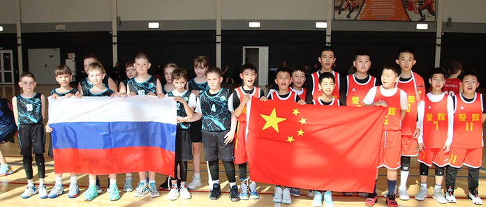«Золото» Дальневосточного турнира по баскетболу из Свободного увезли в Китай