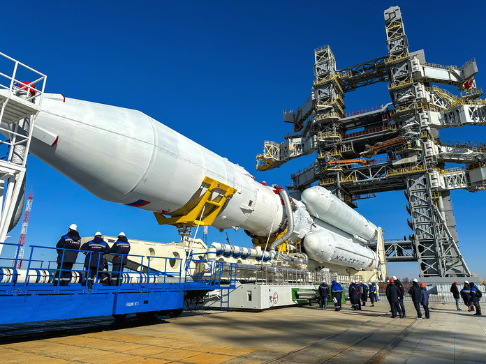 На стартовый комплекс космодрома Восточный вывезли первую ракету «Ангара-А5»