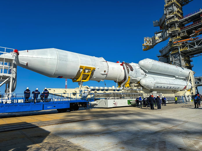 На стартовый комплекс космодрома Восточный вывезли первую ракету «Ангара-А5»