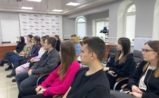 «Единая Россия» запустила цикл лекций для выпускников о том, как поступить в колледжи и техникумы Приамурья
