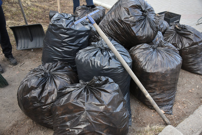 Жителям Свободного необходимо срочно убрать с участков мусор и сухую растительность